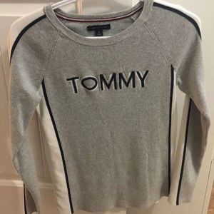Super cute tommy shirt
